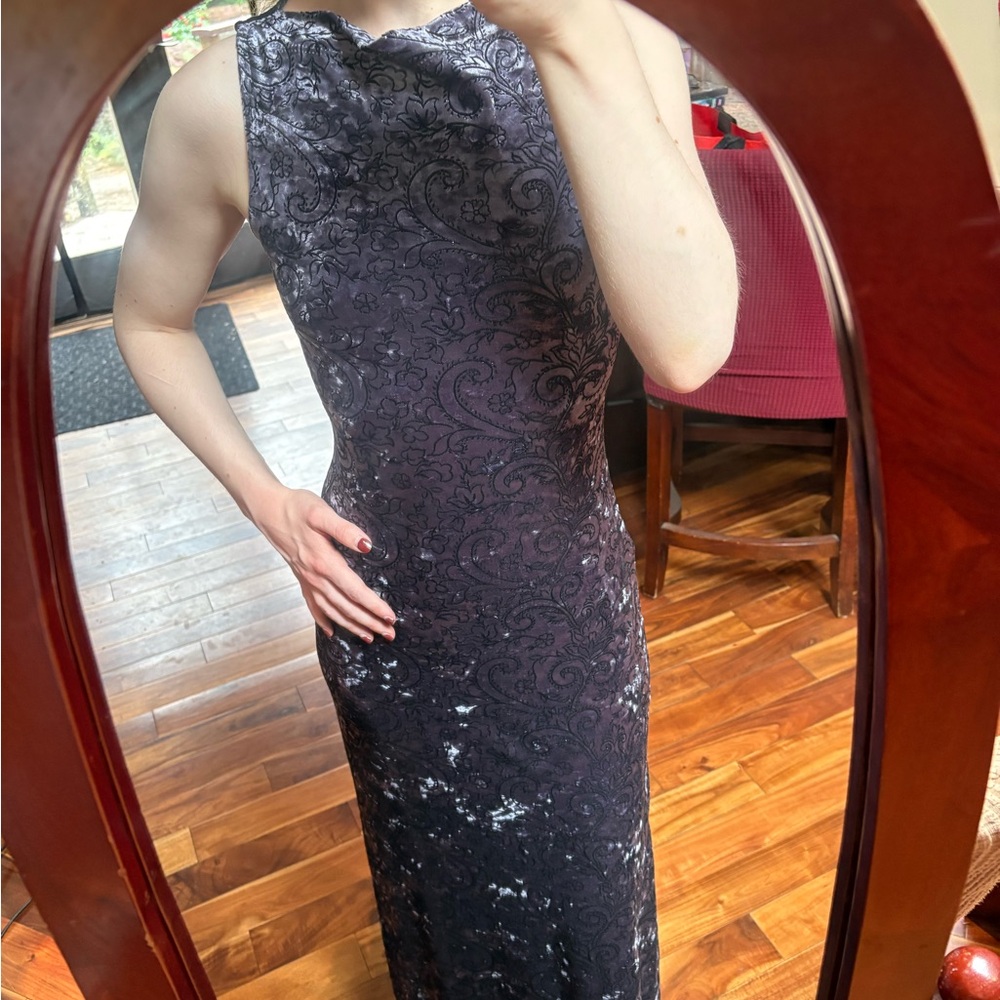 VINTAGE PURPLE VELVET MAXI DRESS